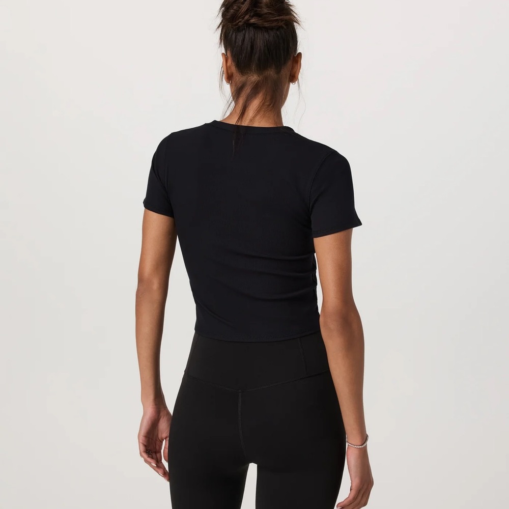 Vuori Pose Tee Small - Picture 3 of 9